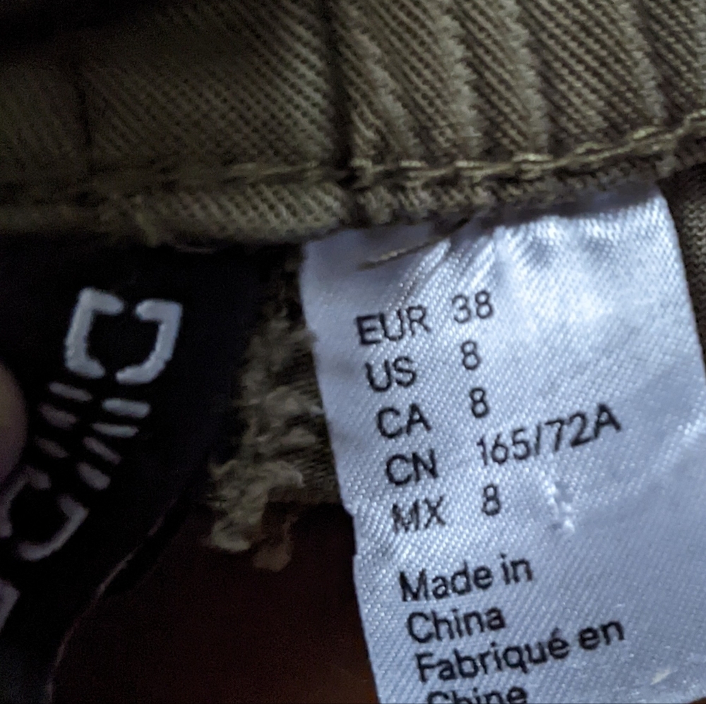 H&M Olive Green Joggers - Picture 5 of 11
